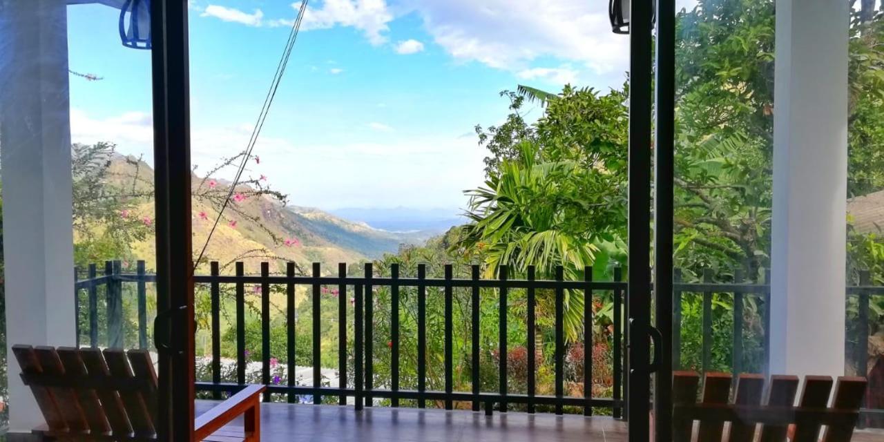 Divine View Homestay Ella Ngoại thất bức ảnh